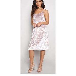 🔥 1 day sale- Beautiful Velvet Dress